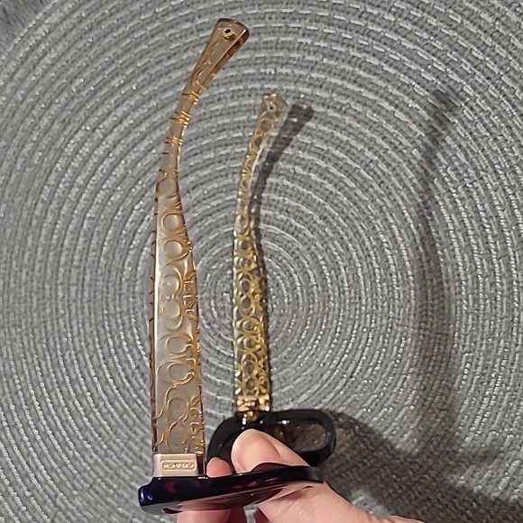 Coach HC 8076 L067 Laurin dark tortoise brown gradient sunglasses with clam case - Picture 5 of 14